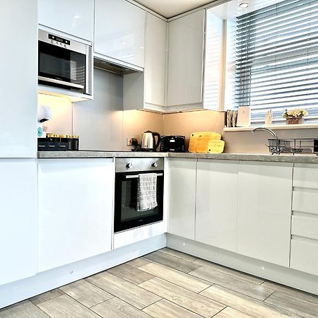 Stylish Studio With Sea Views Leilighet Brighton Eksteriør bilde