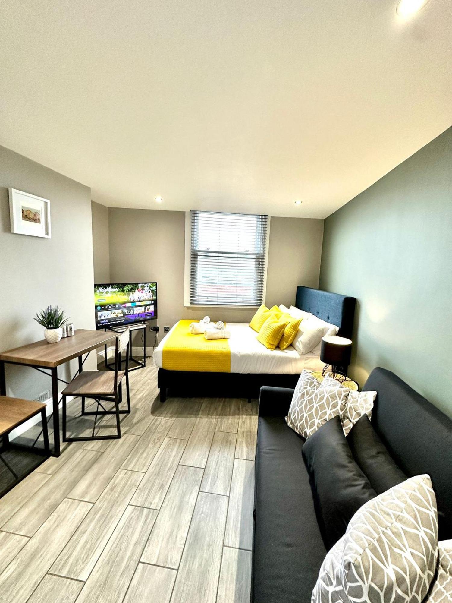 Stylish Studio With Sea Views Leilighet Brighton Eksteriør bilde